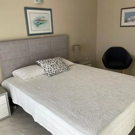 Glory Holiday Rooms Lagos Exterior photo